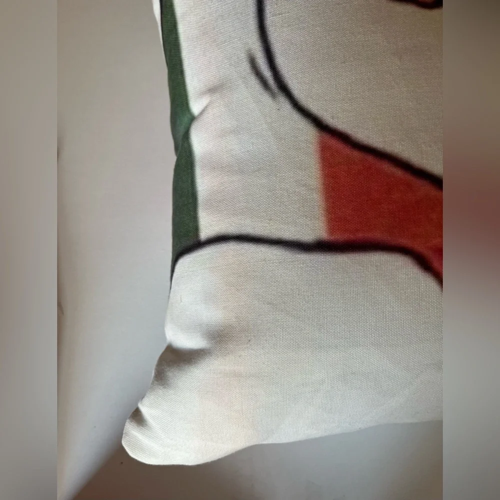 Society6 Italy 🇮🇹 ❤️ 🇬🇧 United Kingdom throw pillow decor